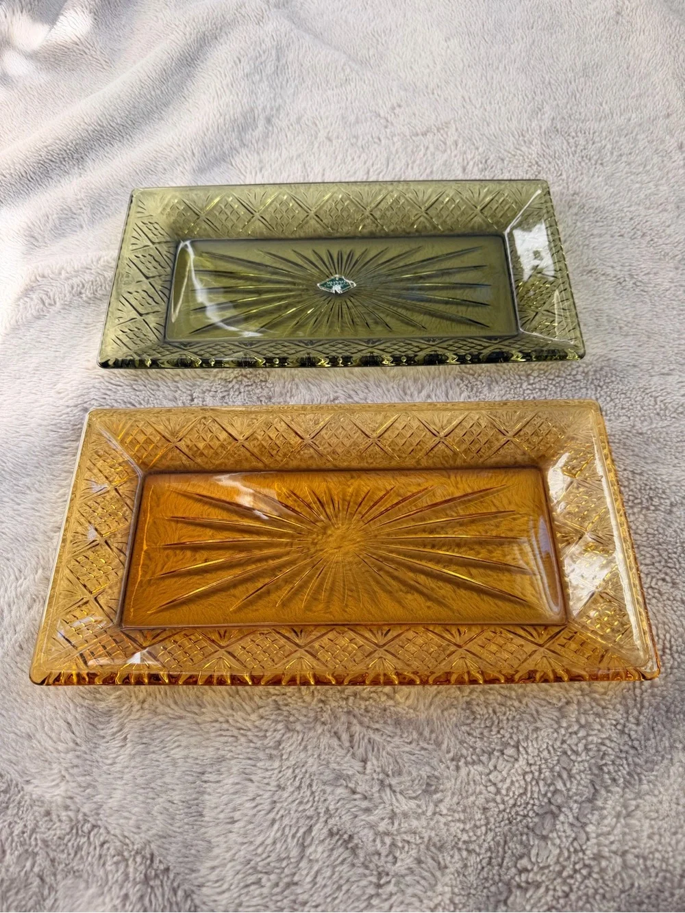 Rare Vintage Shannon Crystal by Godinger Dublin Set - Amber Yellow & Olive Green